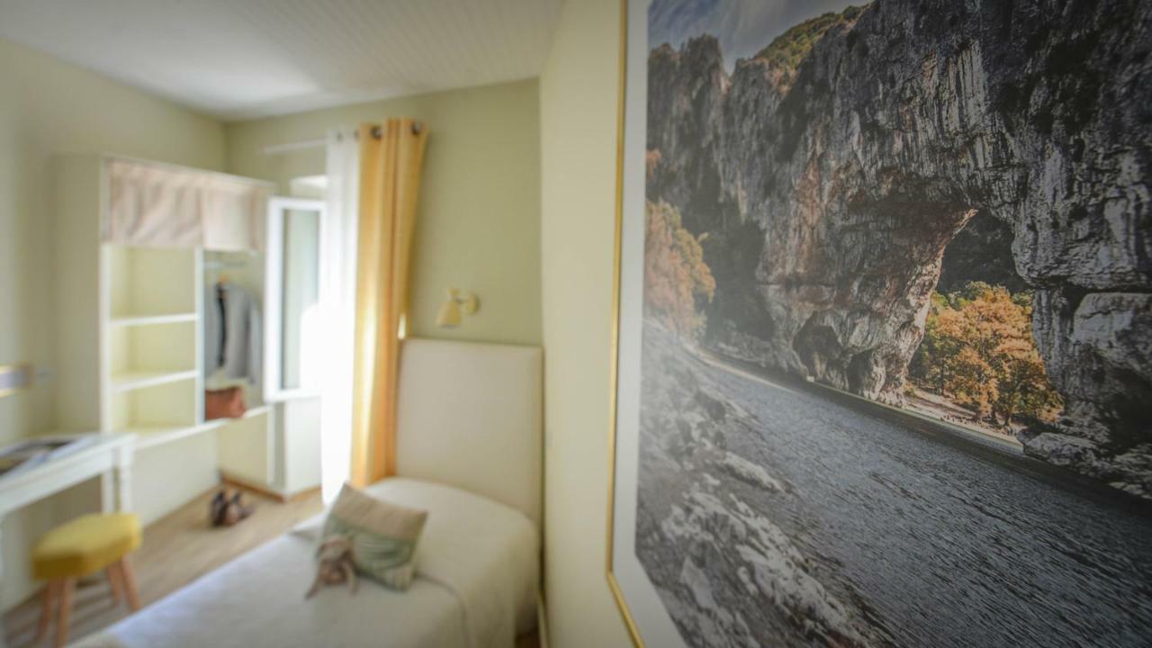 Bed and Breakfast Chez Laurette à Saint-Remeze Extérieur photo